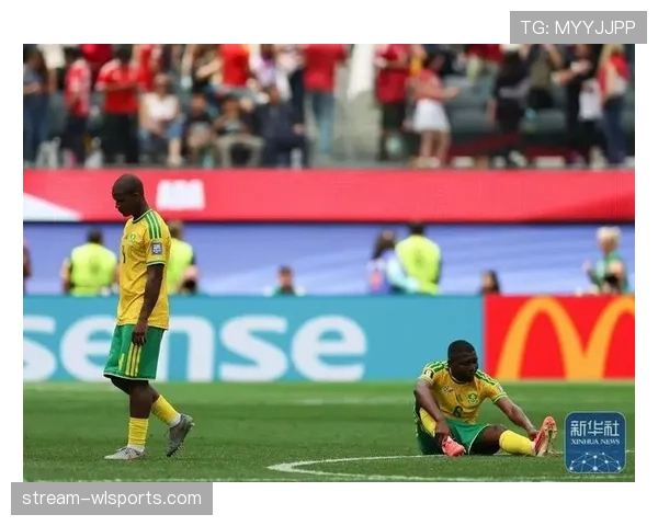 加拿大1-0南非赛后观察,防守稳定成为晋级基础 加拿大1-0南非赛后观察,防守稳定成为晋级基础